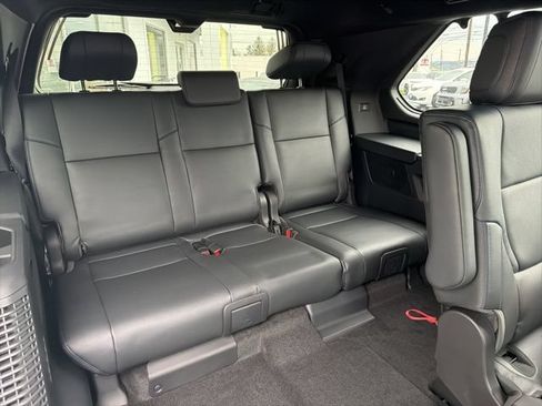 Used 2026 Toyota Sequoia Platinum AWD/4WD image 24