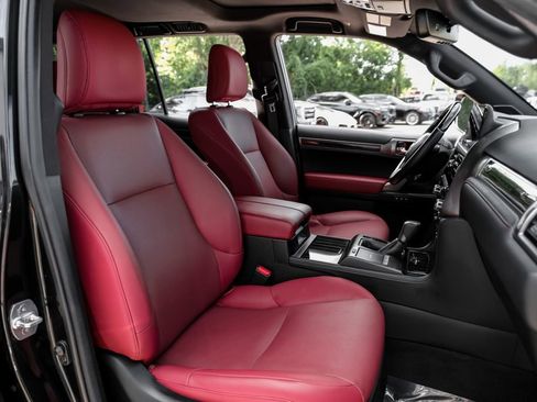 Used 2023 Lexus GX 460 Premium AWD/4WD image 32