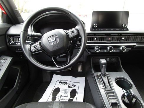 Used 2024 Honda Civic Sport image 11