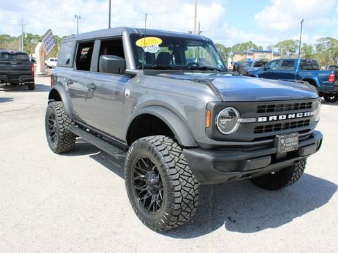 Used 2025 Ford Bronco Big Bend image 14
