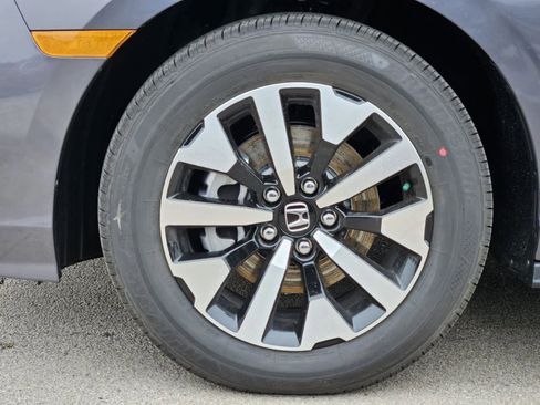 New 2026 Honda Odyssey EX-L image 9