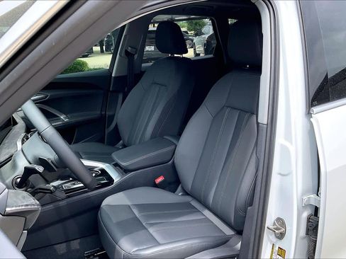 New 2026 Audi Q5 Premium AWD/4WD image 9