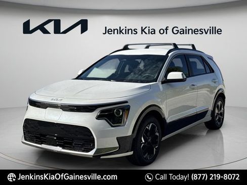 New 2026 Kia Niro Wind FWD image 7