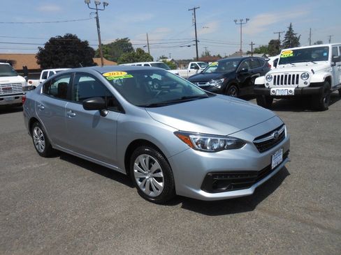 Used 2021 Subaru Impreza 2.0i image 3