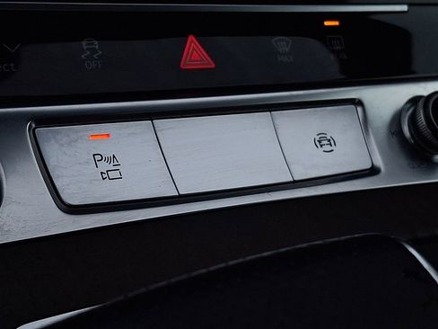 Used 2020 Audi S6 Premium Plus image 23
