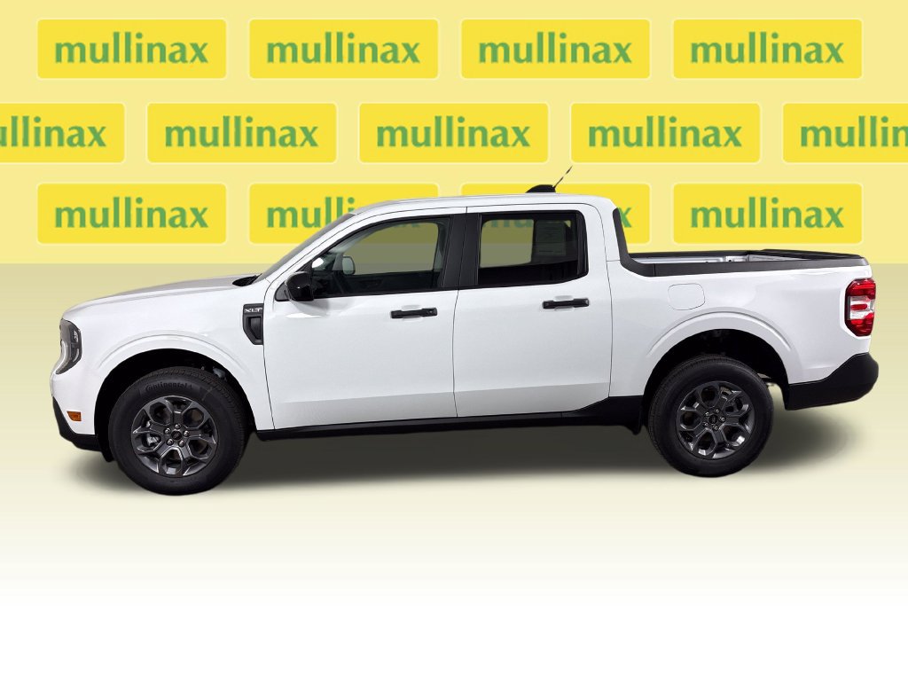 New 2026 Ford Maverick XLT w/ XLT Luxury Package FWD image 12