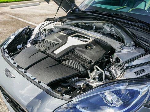 Used 2021 Aston Martin DBX AWD/4WD image 21