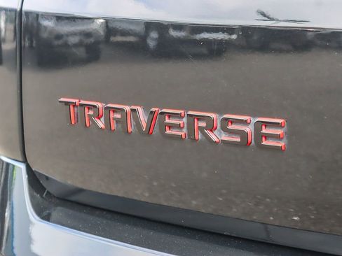 Used 2020 Chevrolet Traverse Premier w/ Redline Edition image 9