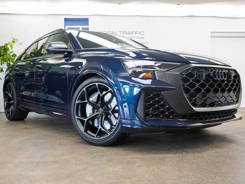 Used 2026 Audi RS Q8 performance AWD/4WD image 35