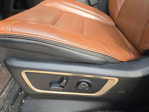 Used 2020 RAM 1500 Limited image 13