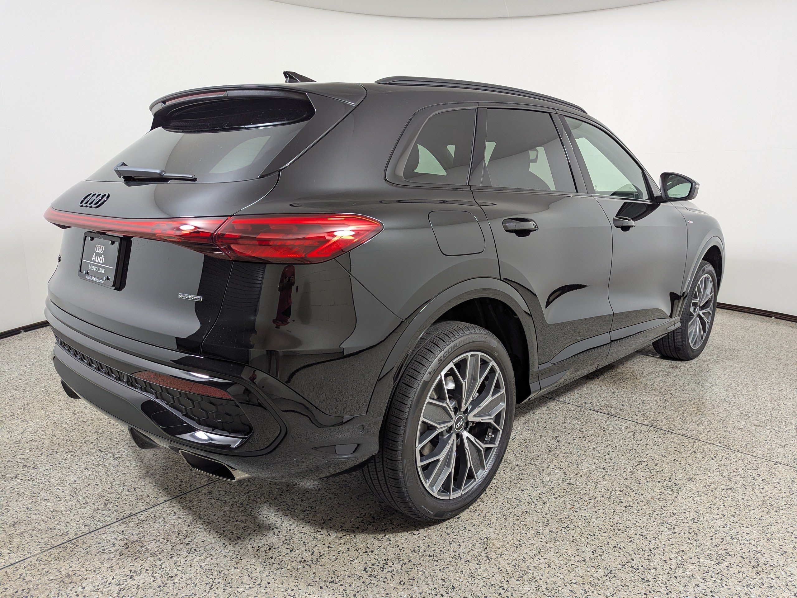 New 2026 Audi Q5 Premium Plus AWD/4WD image 7