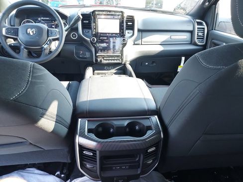 New 2026 RAM 3500 Big Horn AWD/4WD image 10