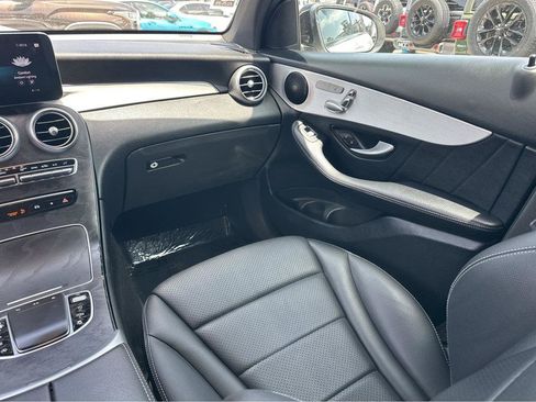 Used 2022 Mercedes-Benz GLC 300 image 18