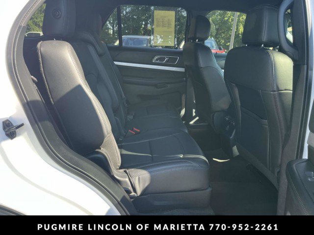 Used 2017 Ford Explorer XLT w/ Equipment Group 202A FWD image 16