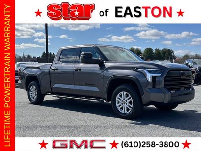 Used 2022 Toyota Tundra SR5 w/ SR5 Convenience Package