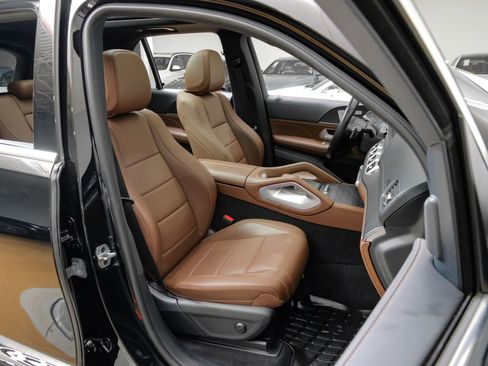 Used 2024 Mercedes-Benz GLE 350 4MATIC image 35