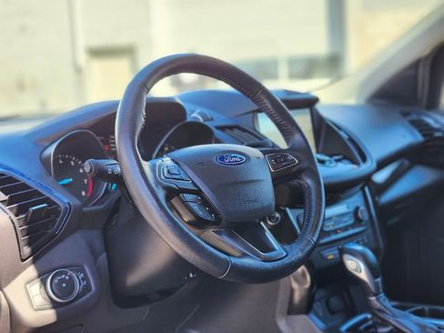Certified 2019 Ford Escape Titanium image 19