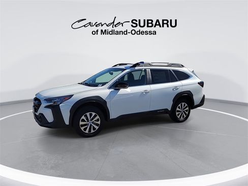 Used 2025 Subaru Outback Premium w/ Popular Package #1A image 4