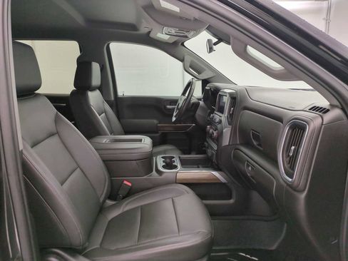 Used 2019 Chevrolet Silverado 1500 LT Trail Boss image 19