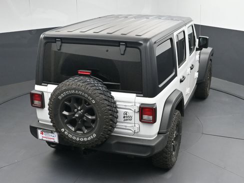 Used 2021 Jeep Wrangler Unlimited Sport image 29