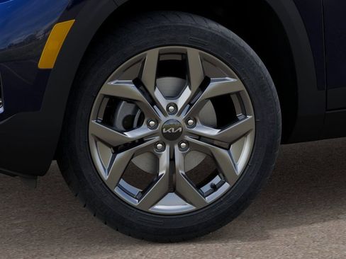 New 2026 Kia Seltos LX image 9