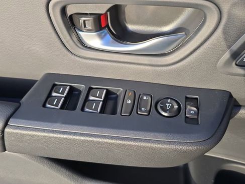 New 2025 Honda Pilot Touring image 28