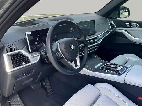 Used 2026 BMW X5 sDrive40i RWD image 16