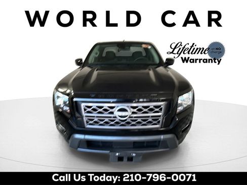 Used 2024 Nissan Frontier SV w/ SV Convenience Package image 9