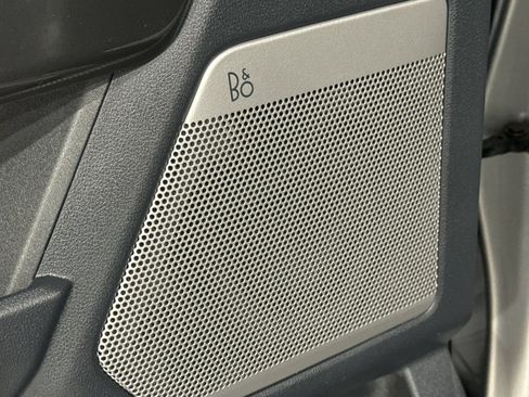 Used 2022 Ford F150 Lariat image 47