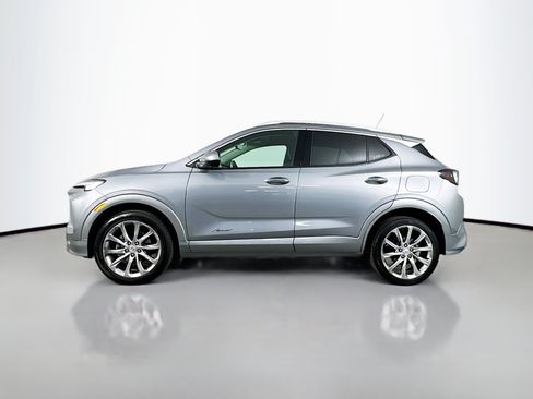Used 2024 Buick Encore GX Avenir w/ Avenir Technology Package AWD/4WD image 4
