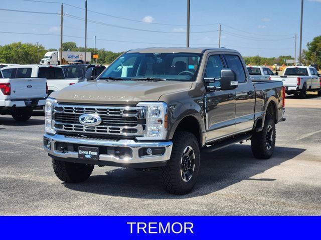 New 2027 Ford F250 XLT w/ Tremor Off-Road Package AWD/4WD image 3