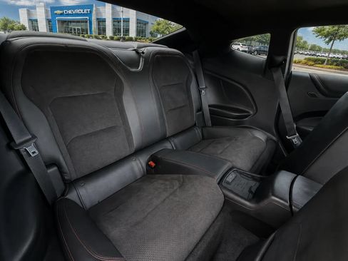 Used 2018 Chevrolet Camaro ZL1 RWD image 20