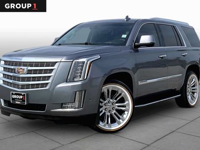 Used 2018 Cadillac Escalade Luxury w/ LPO, Radiant Package