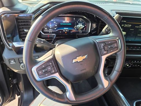Used 2024 Chevrolet Silverado 2500 LT w/ All Star Edition AWD/4WD image 3