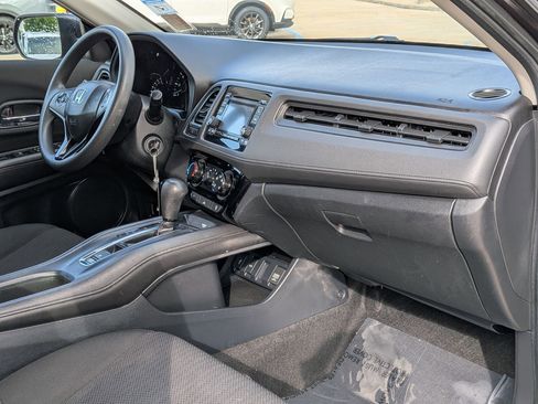 Used 2016 Honda HR-V LX image 28
