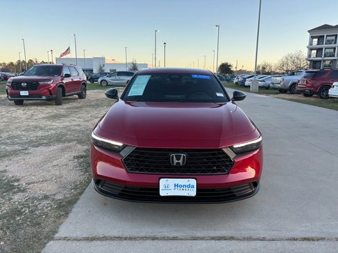 Certified 2025 Honda Accord Sport image 3