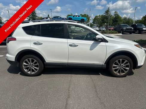 Used 2018 Toyota RAV4 Limited FWD image 5