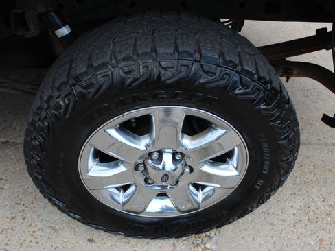 Used 2013 Ford F150 XLT w/ Luxury Equipment Group AWD/4WD image 30