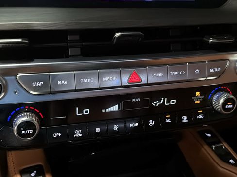Used 2024 Kia Telluride SX Prestige X-Line AWD/4WD image 19