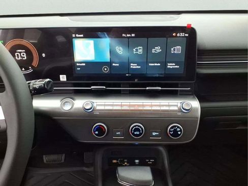 New 2026 Hyundai Kona SE FWD image 13