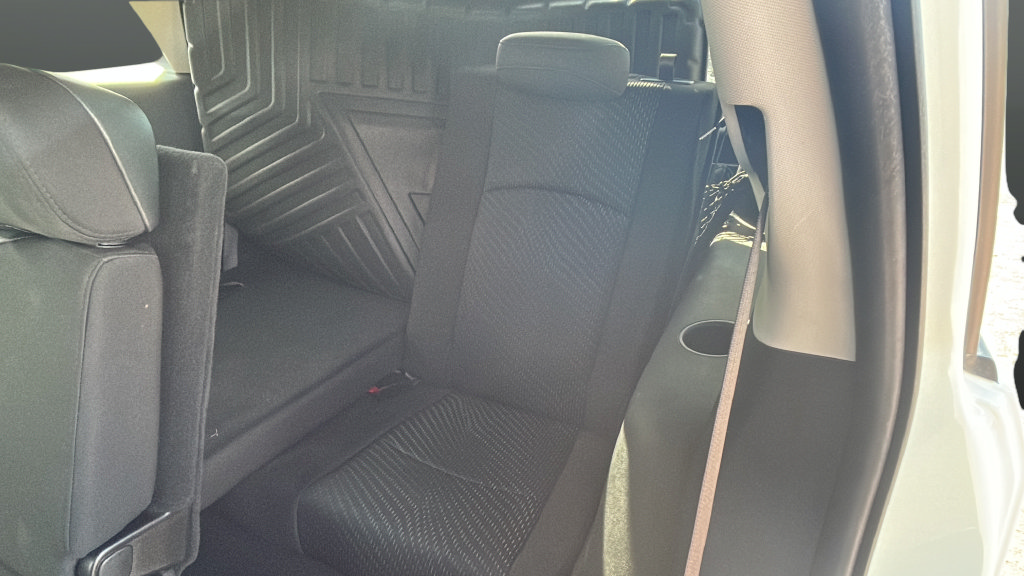 Used 2019 Dodge Journey SE w/ Premium Group FWD image 15