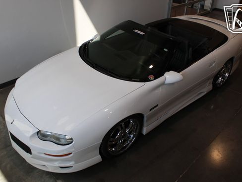 Used 2000 Chevrolet Camaro Z28 image 28