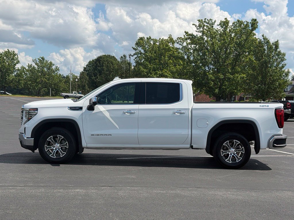 Used 2025 GMC Sierra 1500 SLT AWD/4WD image 2