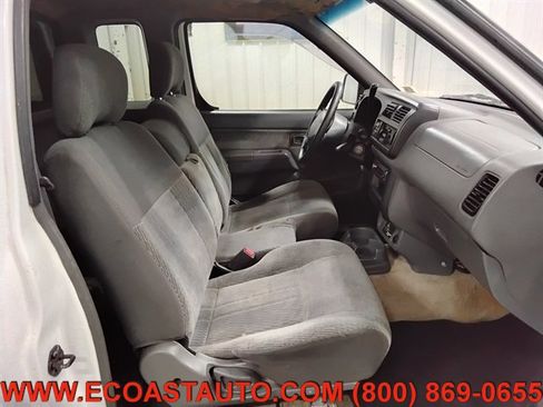 Used 1999 Nissan Frontier XE image 14