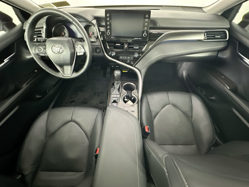 Used 2023 Toyota Camry XSE FWD image 10
