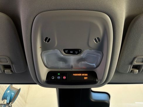 Used 2025 Buick Encore GX Preferred FWD image 15