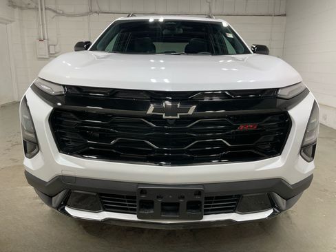 Used 2026 Chevrolet Equinox RS w/ Convenience Package III AWD/4WD image 2