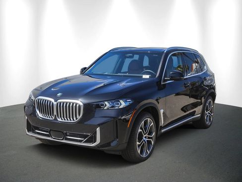 New 2026 BMW X5 xDrive40i AWD/4WD image 3