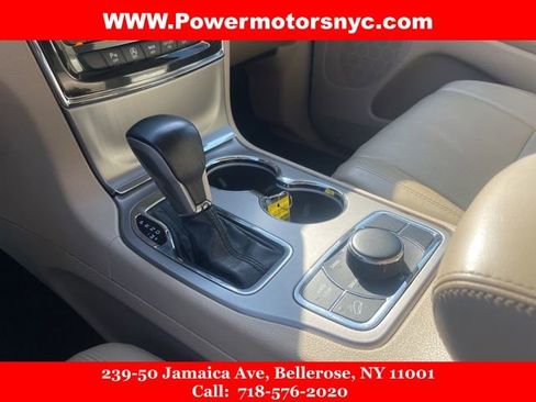 Used 2021 Jeep Grand Cherokee Limited w/ Luxury Group II image 14