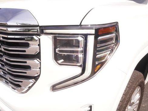 Used 2023 GMC Sierra 1500 Denali AWD/4WD image 36